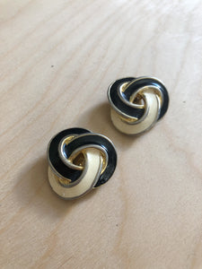 Knot Clip On Earring