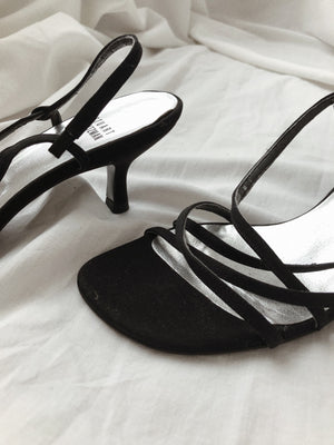 Strappy Sandal :: Size 5.5